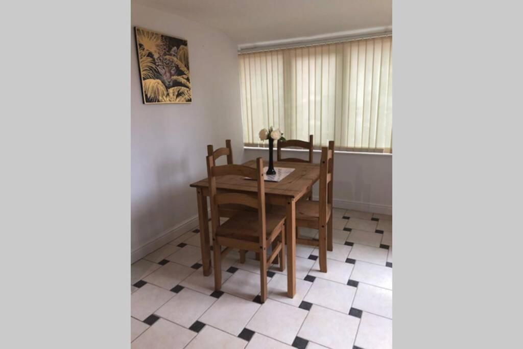 A Home Away From Home Ipswich Luaran gambar